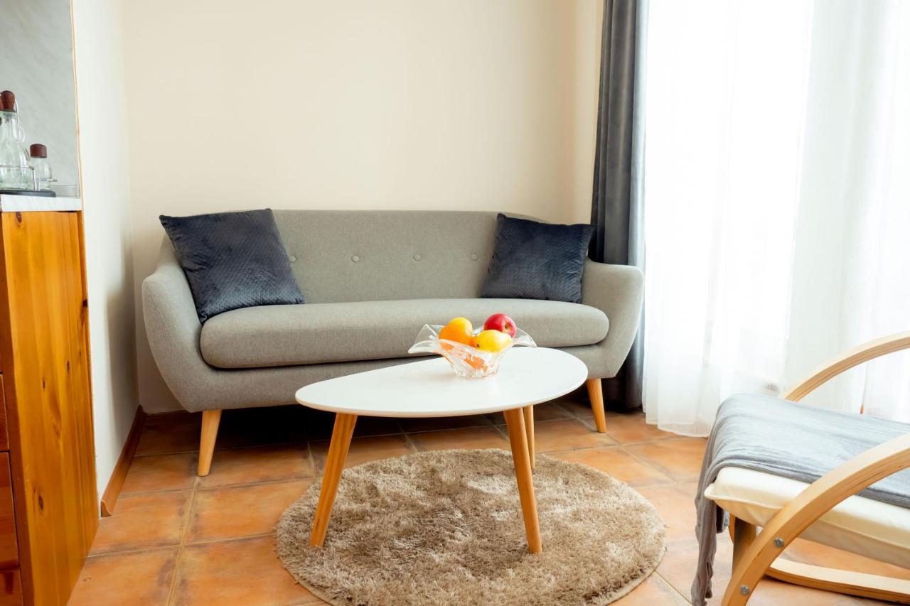 Two Bedroom Apartments In Murphys Lodge Bansko Exterior photo